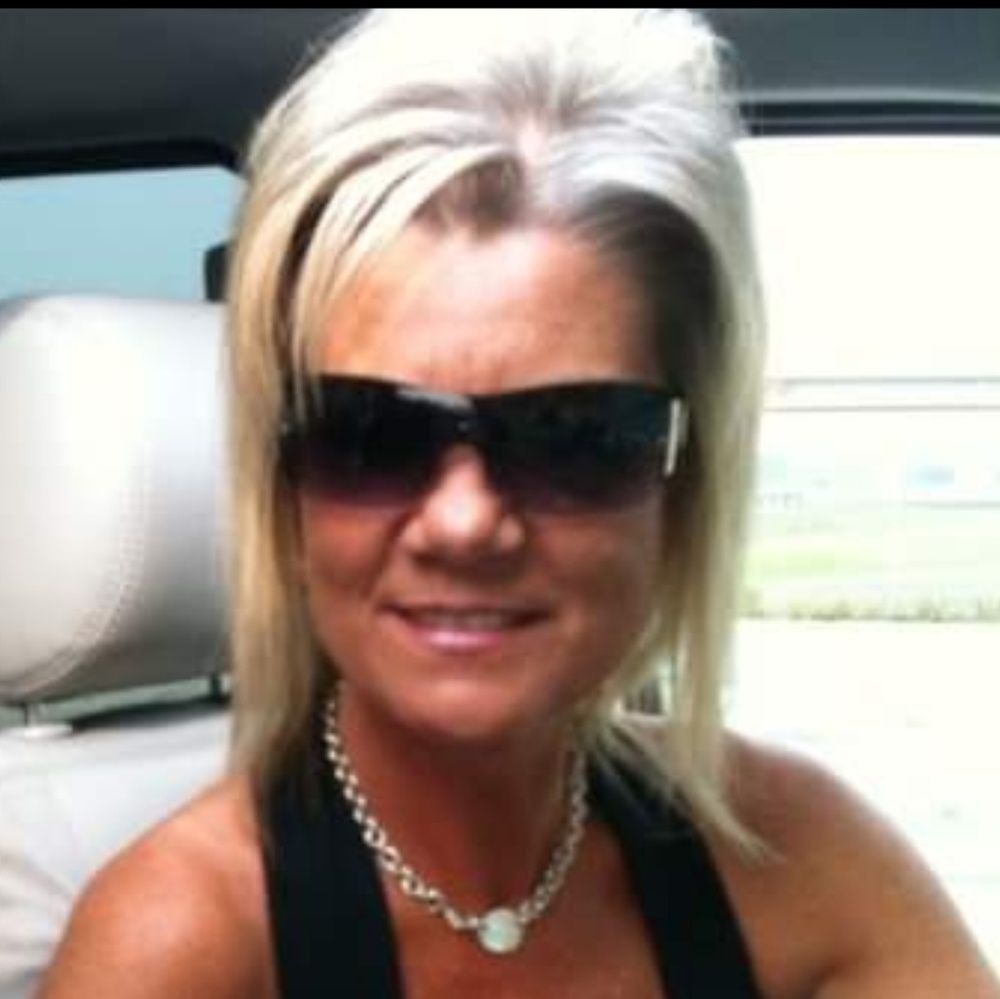 Meet your Posher, Marie paula